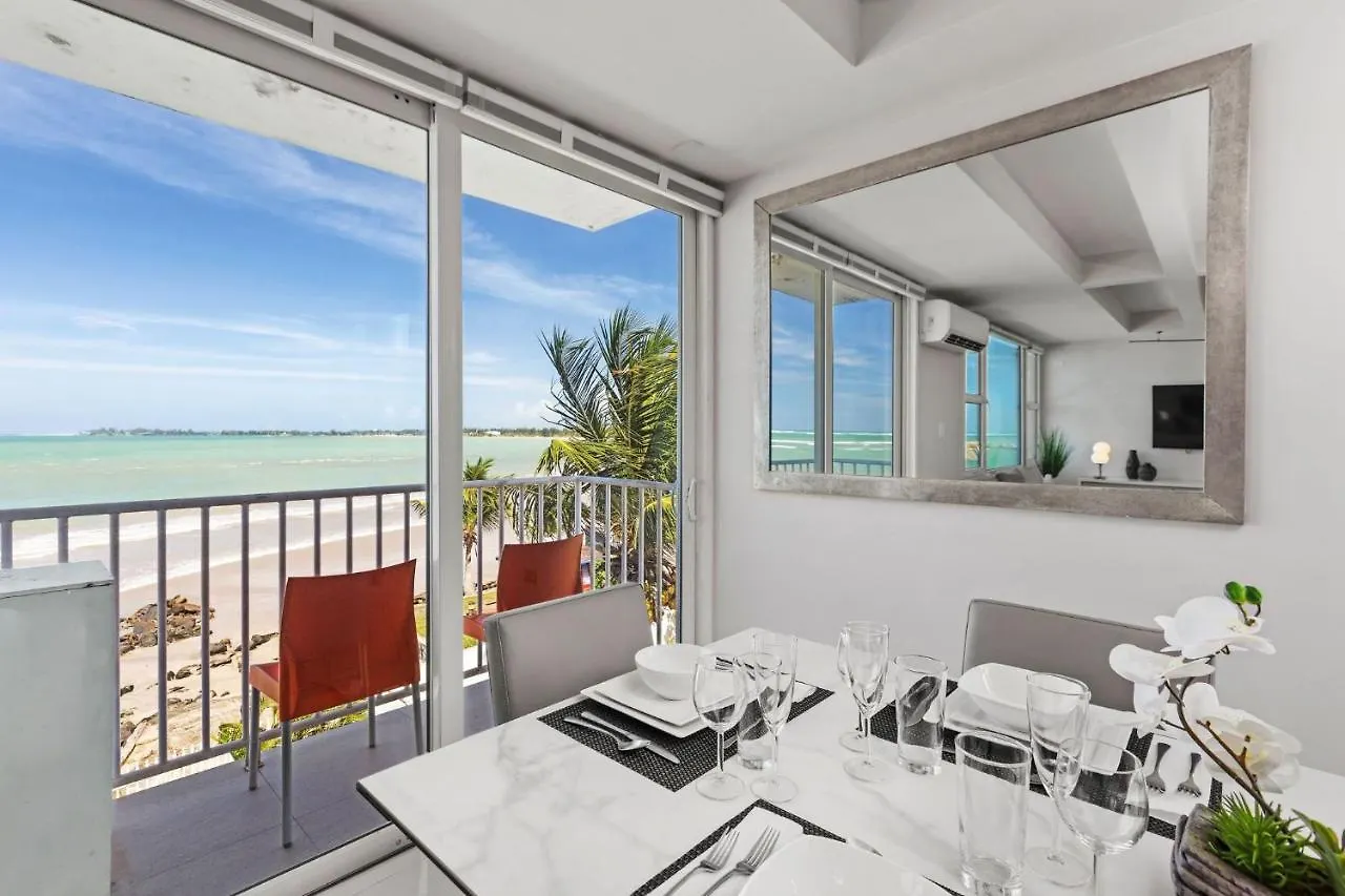 Amapola Seaside Beach Front Apartment San Juan